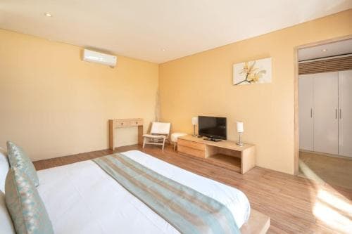 Ewa Villas