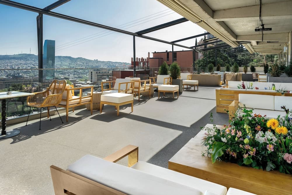 Castor & Pollux Hotel