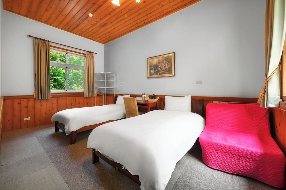 Aurora Villa