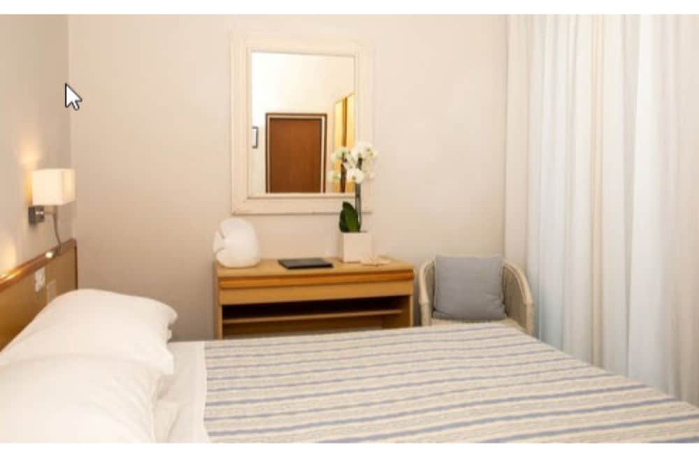 Hotel Plaza Esplanade