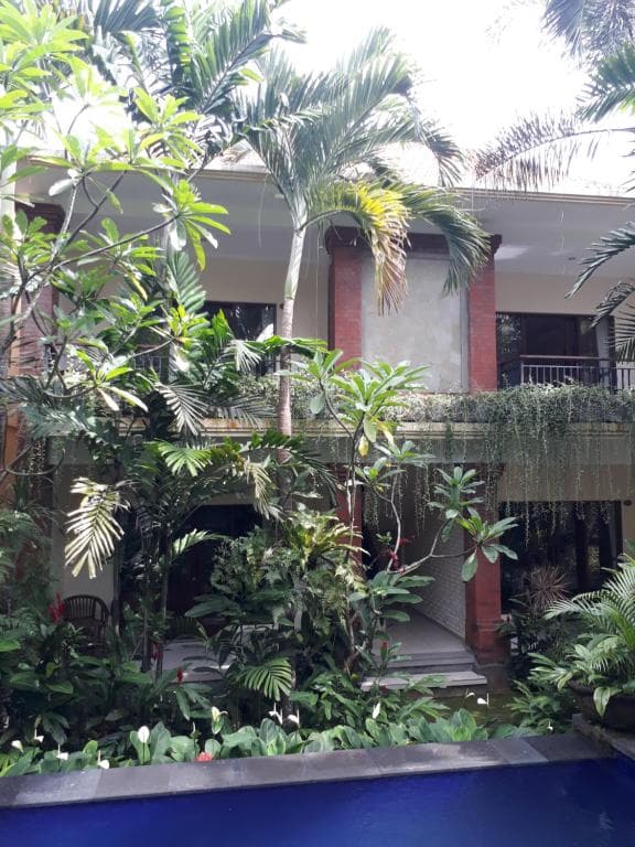 Krisna House
