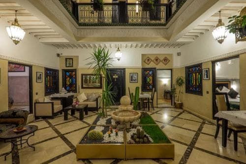 Riad Nesma Suites & SPA