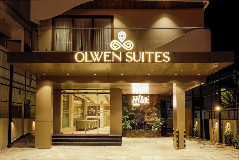 Olwen Suites
