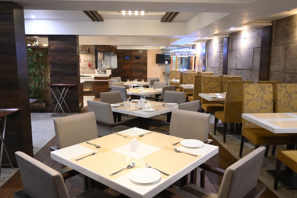 Hotel Ace Grand