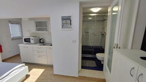 B&B Kushin