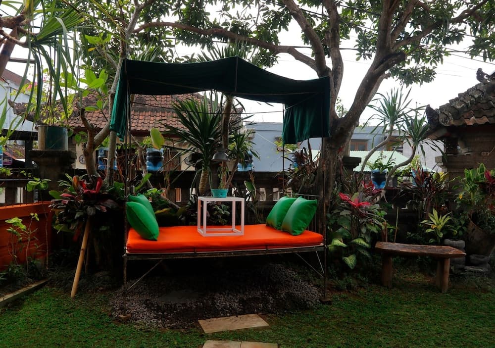 Bali Bee House