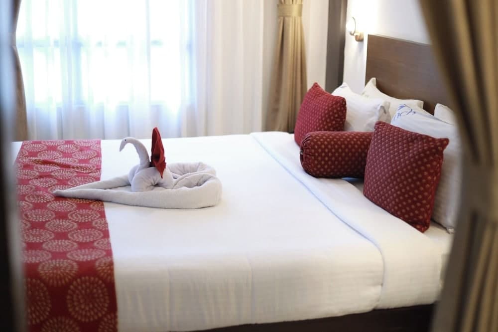 Finch Hotels
