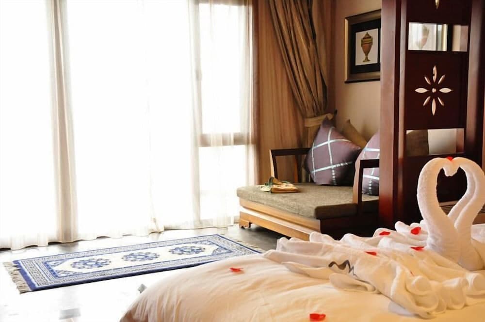 High Mountain Resort Deqin