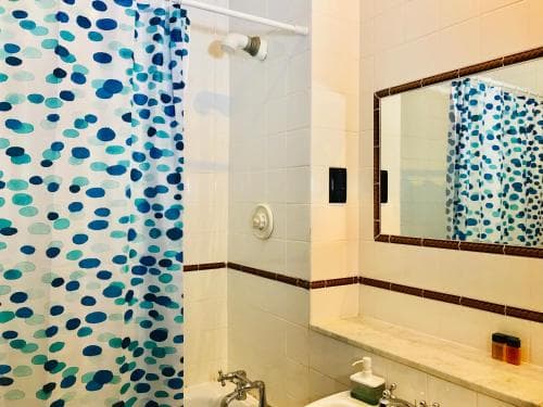 iHOLIDAY HOTEL