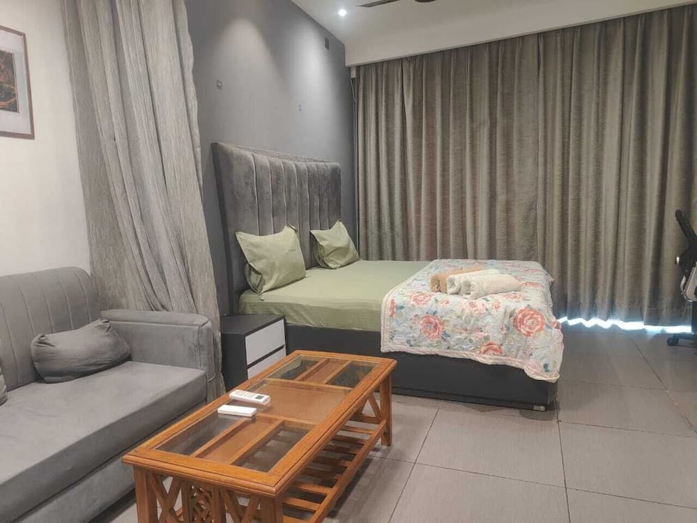 Luxury Stay Supernova