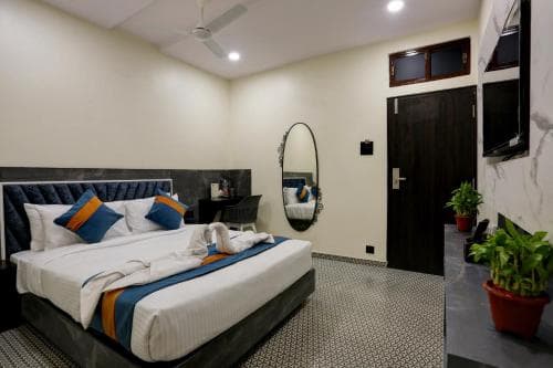 Diamond Hotel
