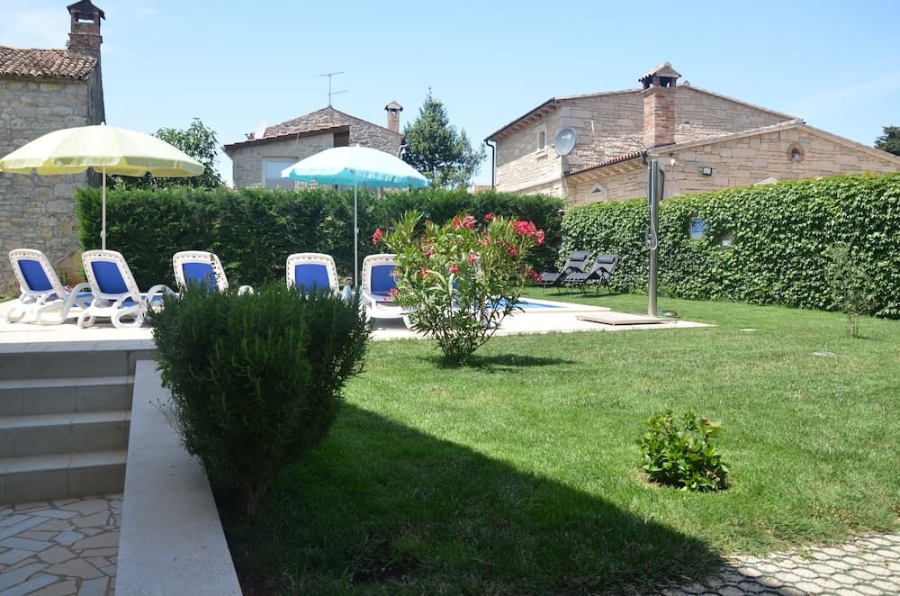 Villa Lenny