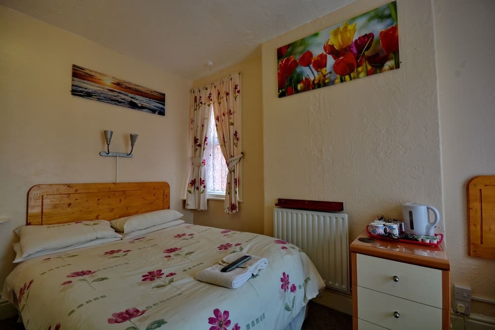 Shazron Guest House