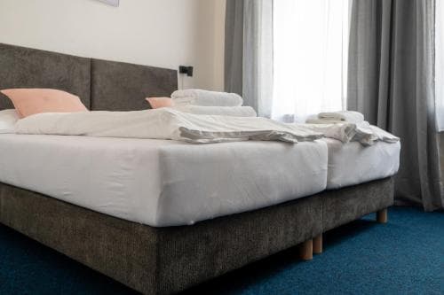 Hotel Cb Royal