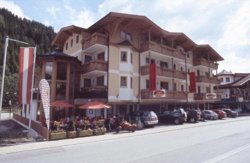 Joes Aparthotel