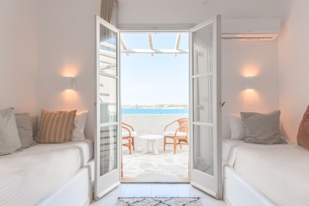 Holiday Sun Paros