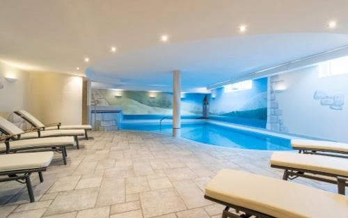 Saldur Small Active Hotel