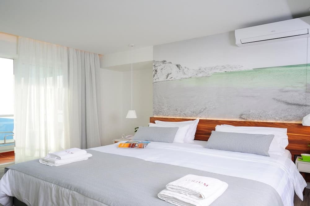 Atrium Ambiance Hotel