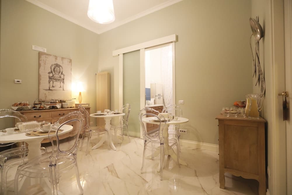 Macchiato Suites