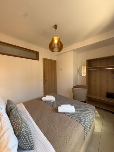 Deluxe Suites