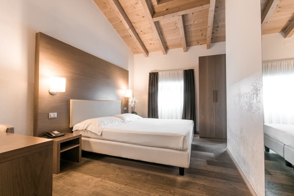 Hotel Operà