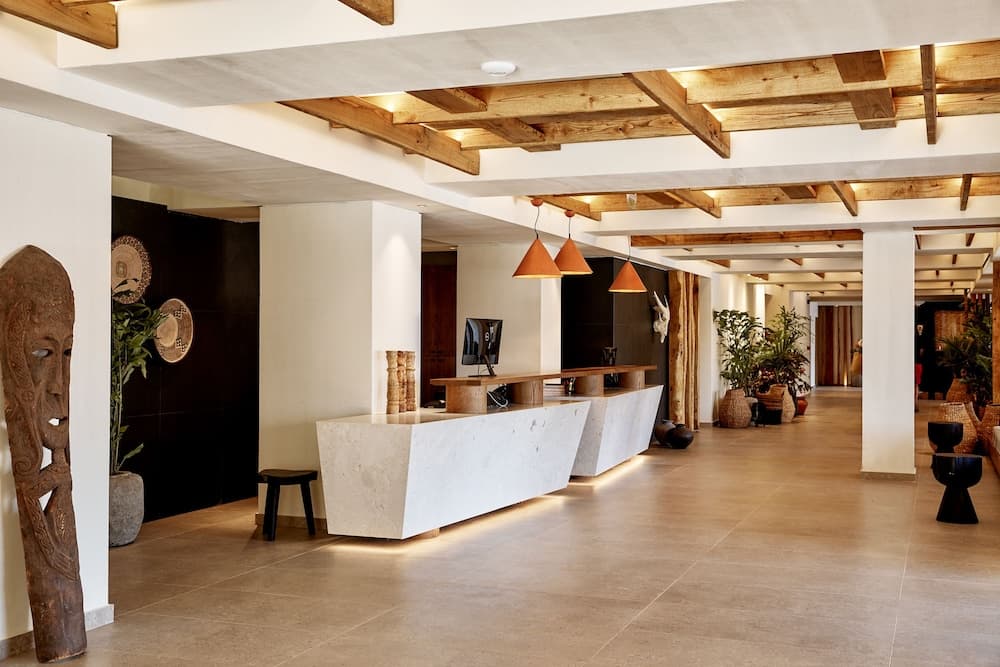 The Syntopia Hotel