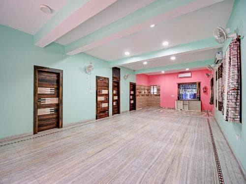 Urvashi Guest House