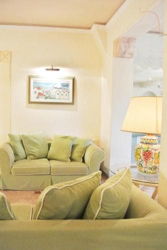Hotel Mignon
