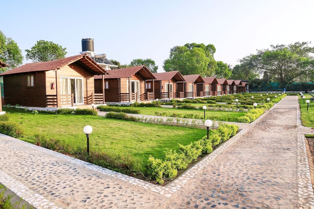 Lazy Bee Cottages Goa