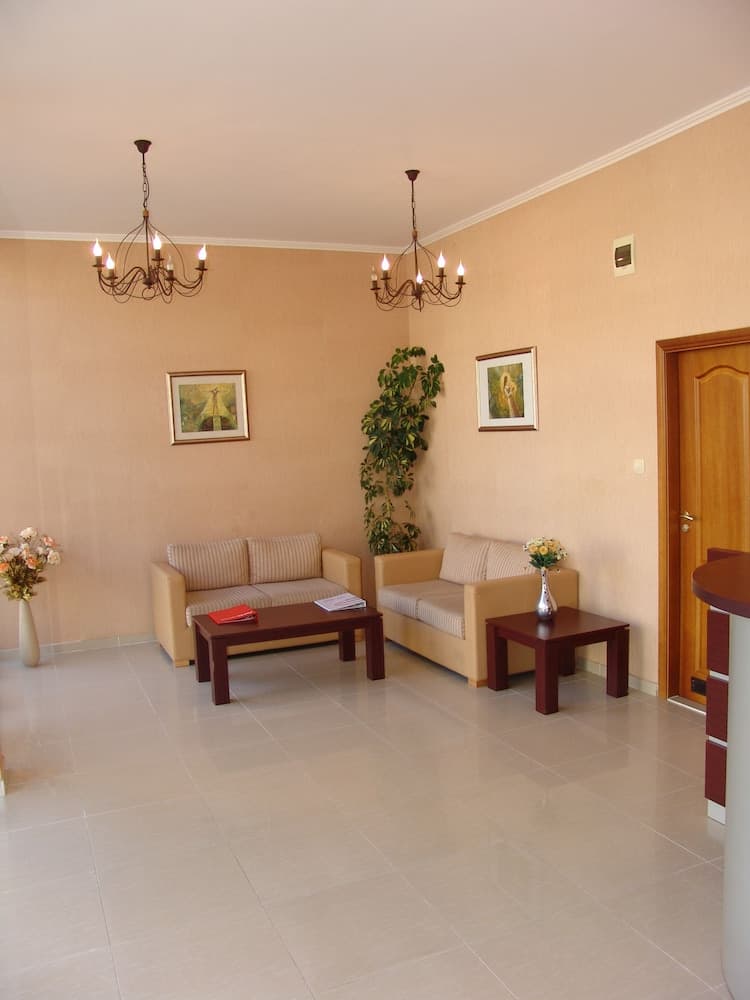 Apart-hotel Efir