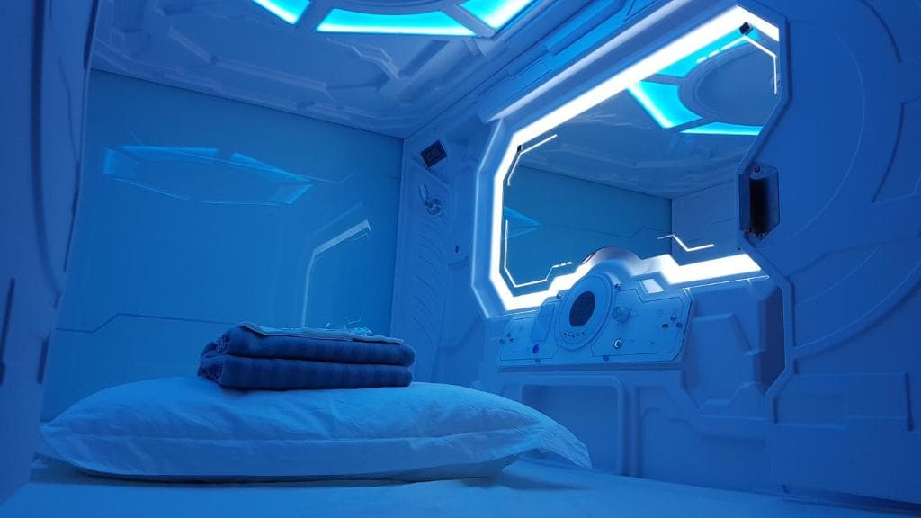 Apollo Capsule Hotel
