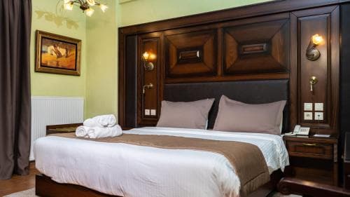 Dellas Boutique Hotel