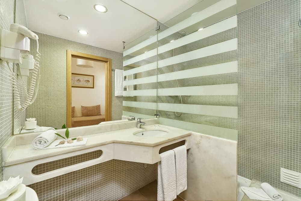 Oceanus Aparthotel
