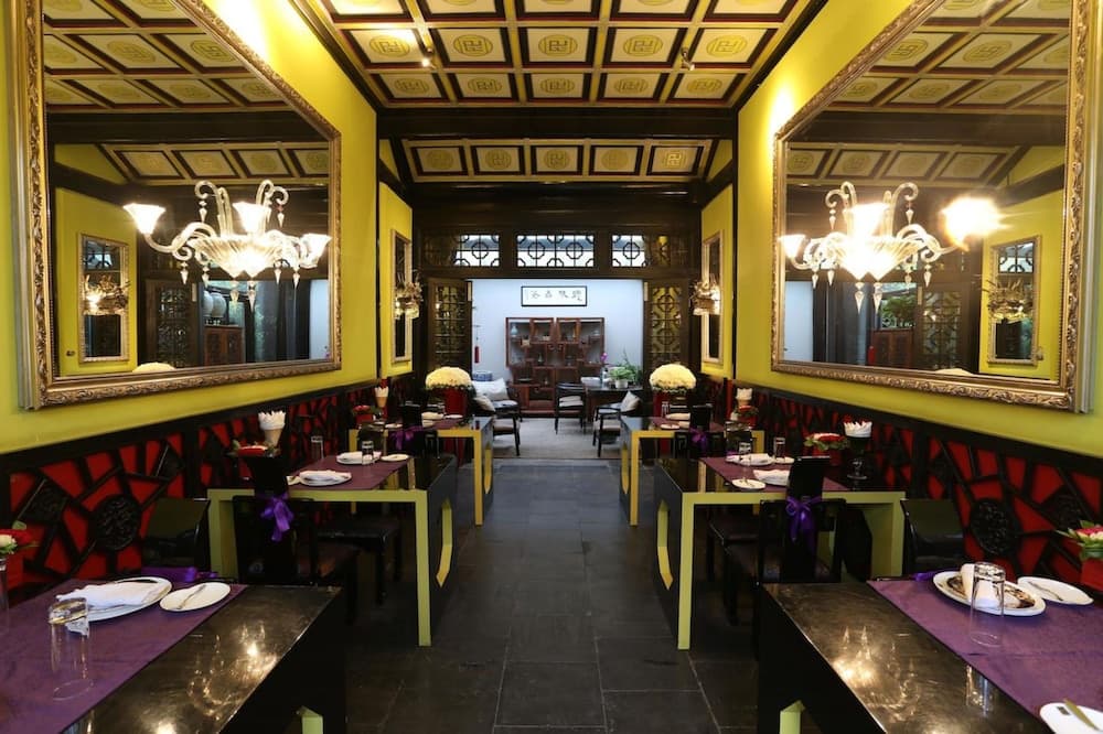 Duge Boutique Hotel