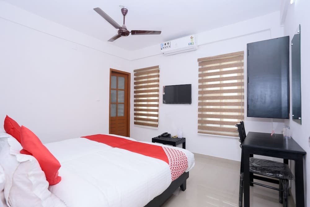 Oyo 30973 Thulasi Inn