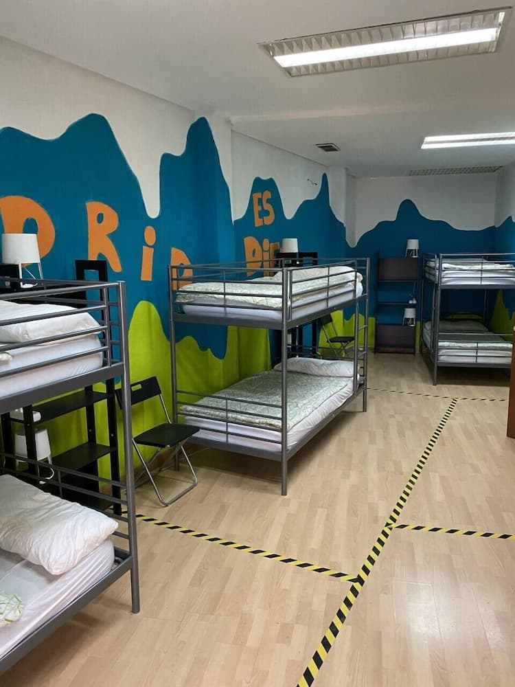 Bed Madrid Hostel