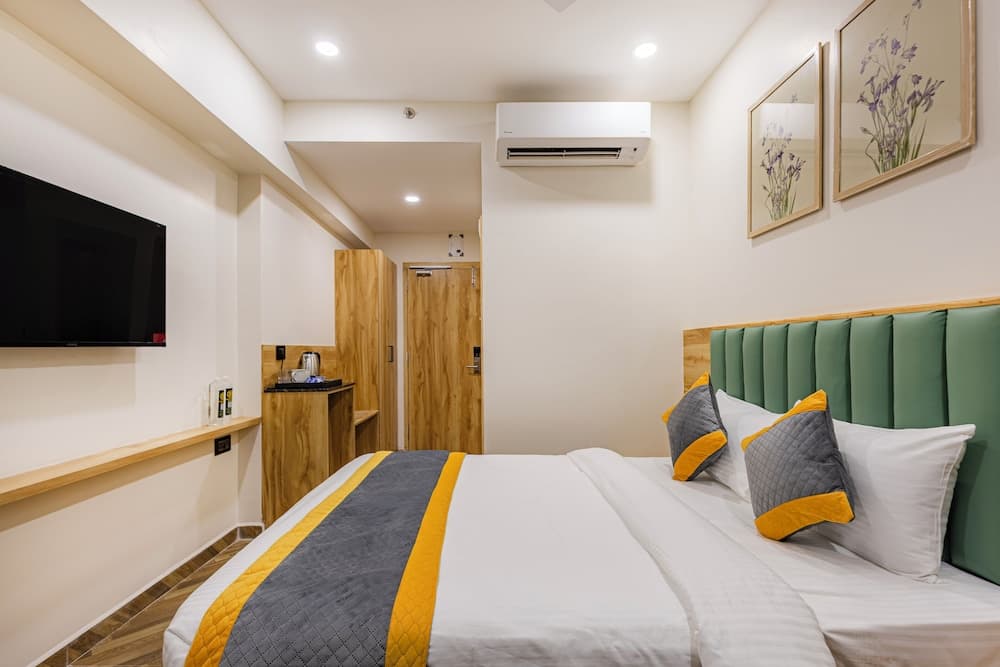 Lemonridge Hotels KPHB