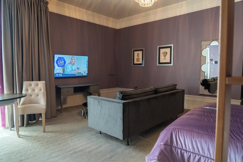 Midlands Park Hotel