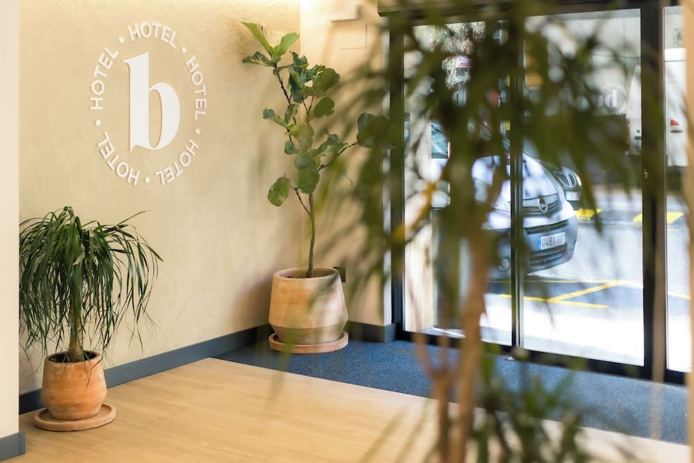 Hotel Burlada