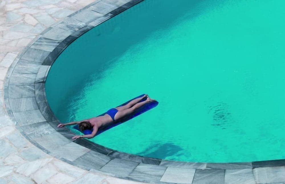 Poseidon Hotel & Suites