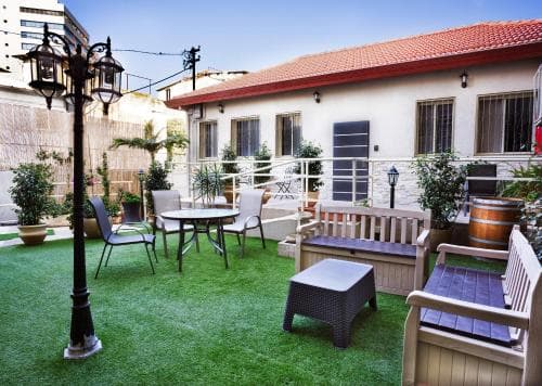 Loui Hotel