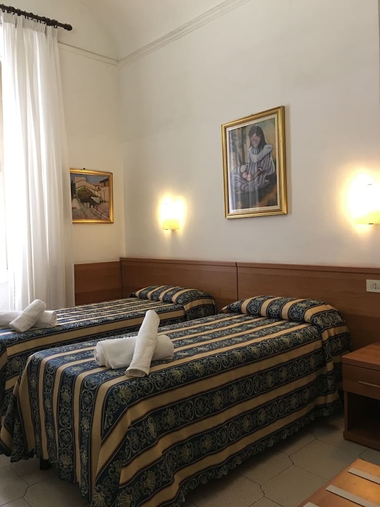 Hotel Bolognese
