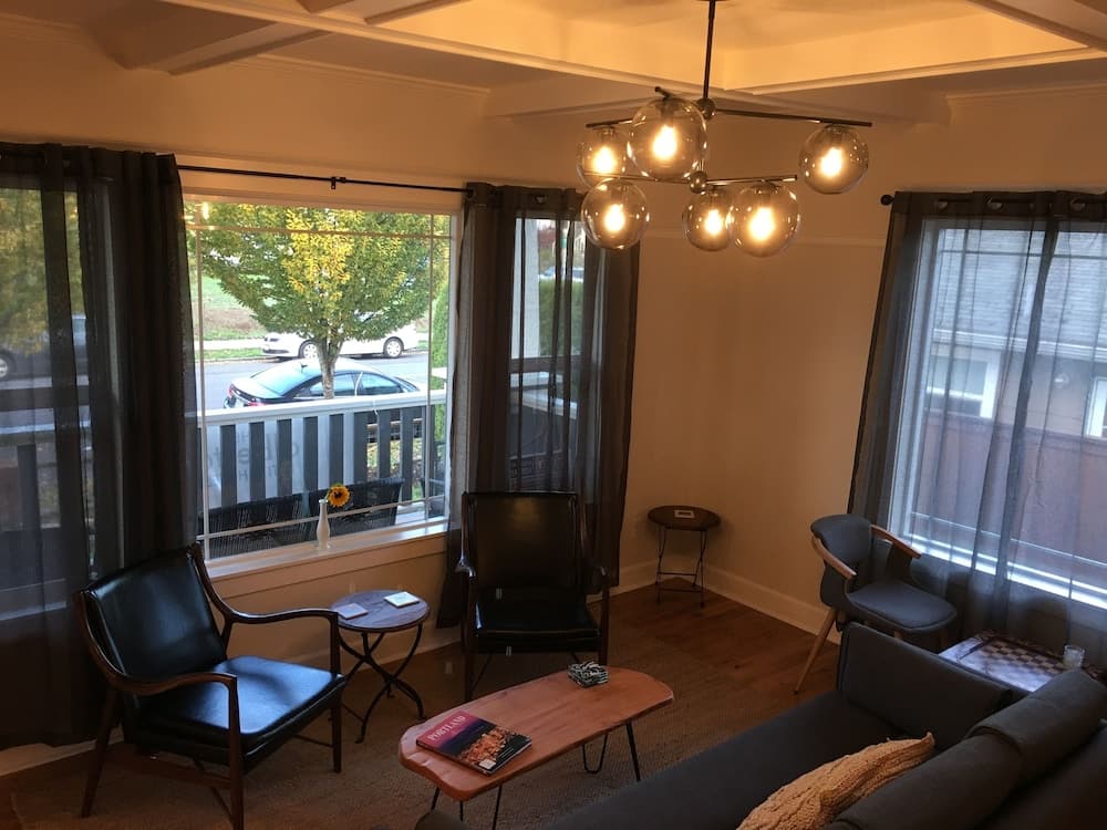 Alberta Petite Hotel
