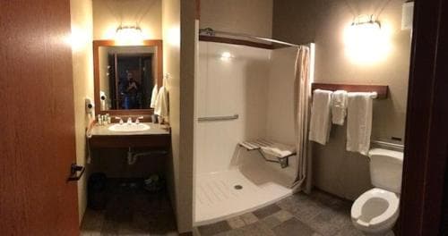 Bear Creek Lodge