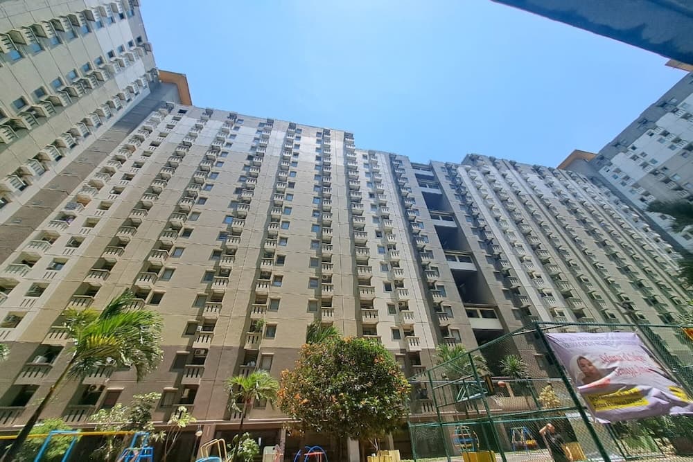 OYO 93365 Apartement Gateway By Sarana Cipta Mahakarya Ii