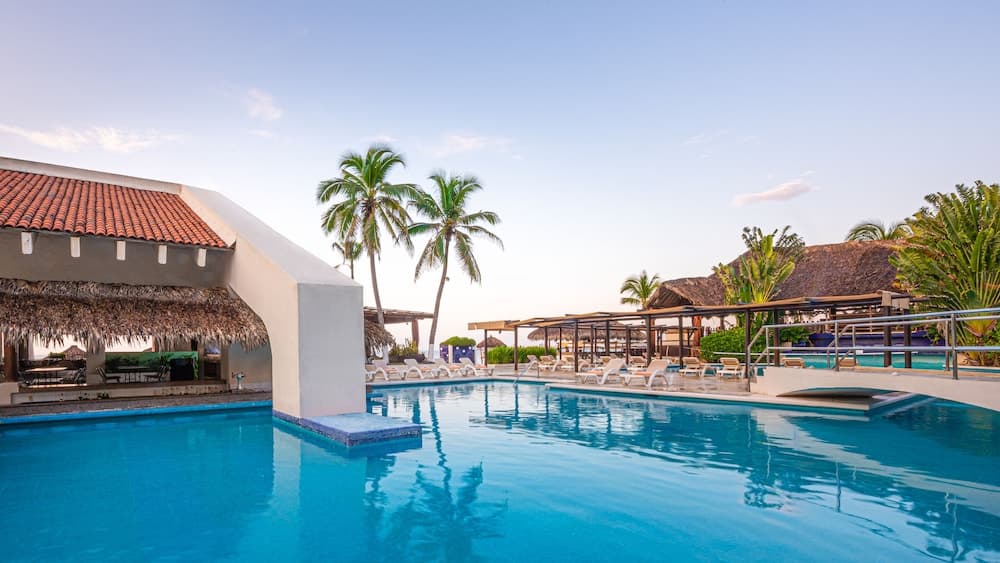 Radisson Resort Ixtapa