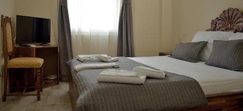 Hotel Vir