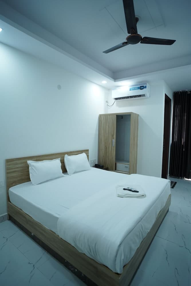 Hotel Silver Crown