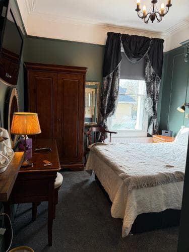 Pulteney House
