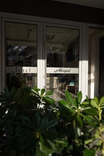 Hotel Akropol